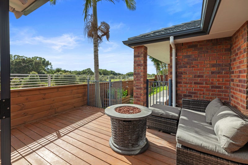 24 Carrington Drive, Papamoa Beach, Papamoa - Carousel 1