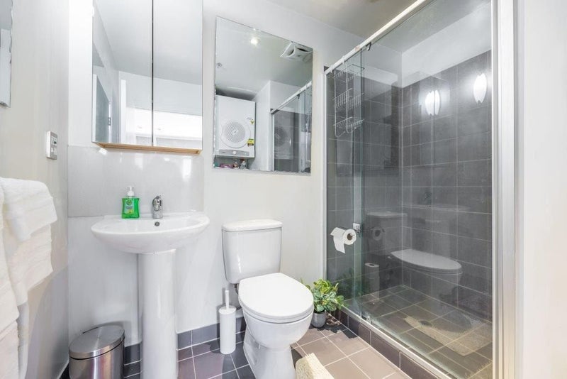 1A/32 Eden Crescent, Auckland Central, Auckland - Carousel 2