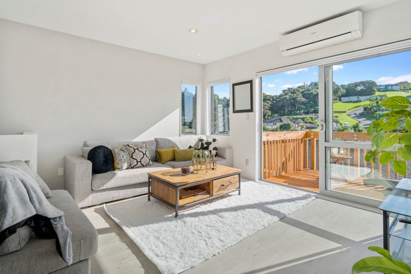 57B Ferry Road, Arkles Bay, Whangaparaoa - Carousel 2