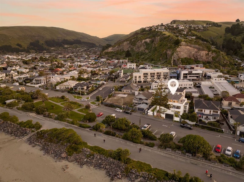 5/46 Esplanade, Sumner, Christchurch - Carousel 19