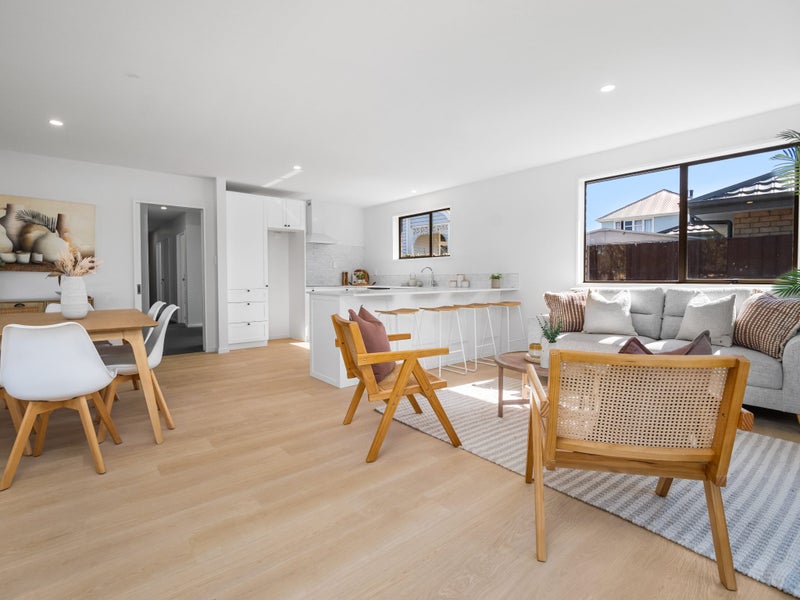 2 Glynne Crescent, Spreydon, Christchurch - Carousel 1