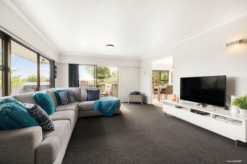 3 Rhonda Place, Opaheke, Papakura - Carousel 2