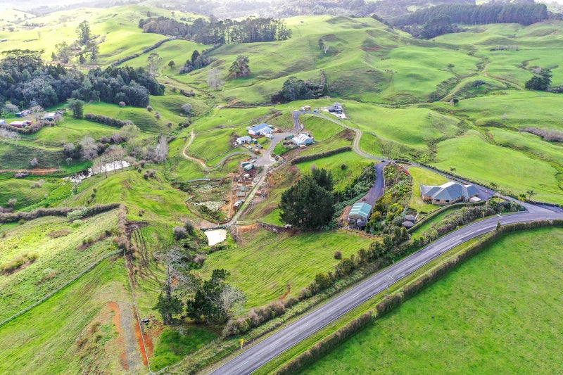 480B Onewhero-Tuakau Bridge Road, Tuakau - Carousel 1