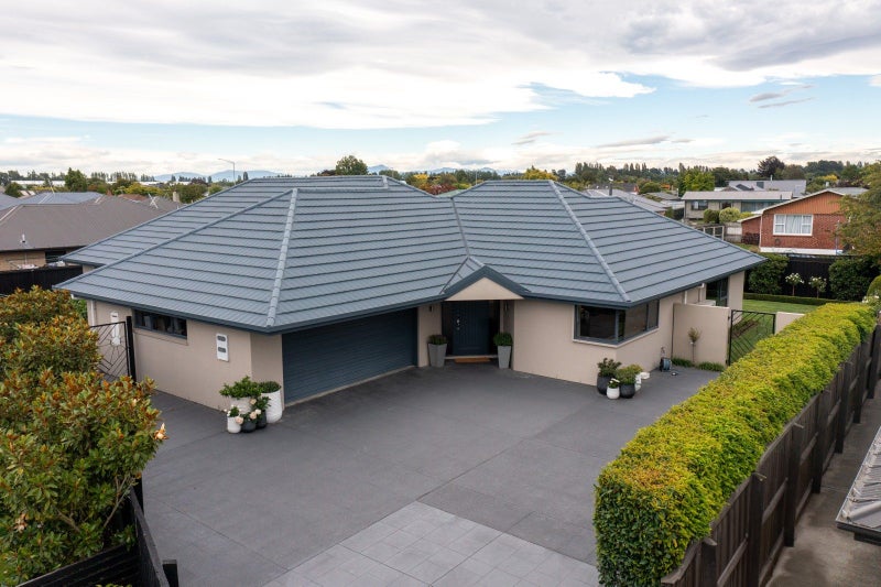 7 Bennett Place, Allenton, Ashburton - Carousel 1