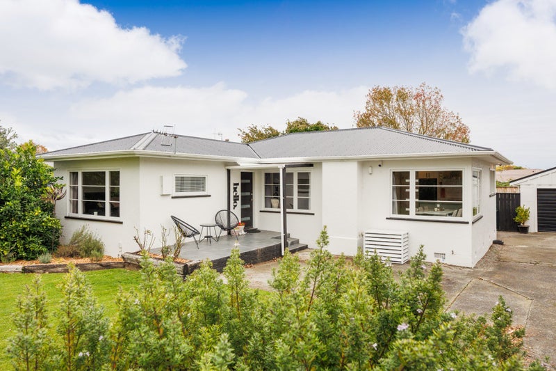 394 Ruahine Street, Terrace End, Palmerston North - Carousel 1