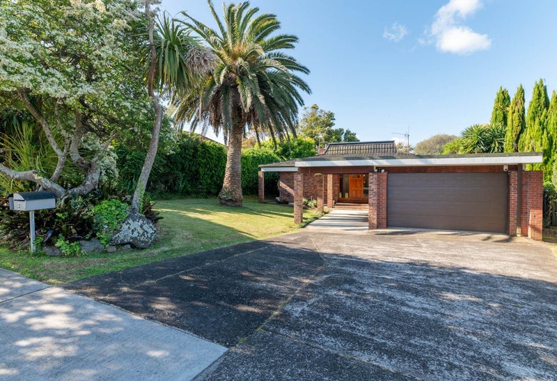 2 Meadway, Sunnyhills, Auckland - Carousel 2