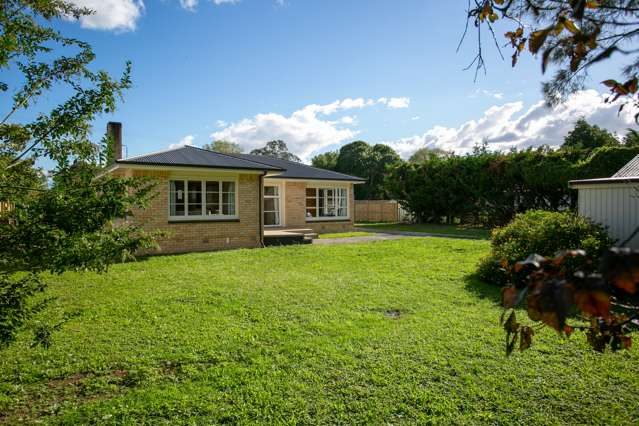 5 Taplin Road, Matangi, Hamilton - Carousel 17