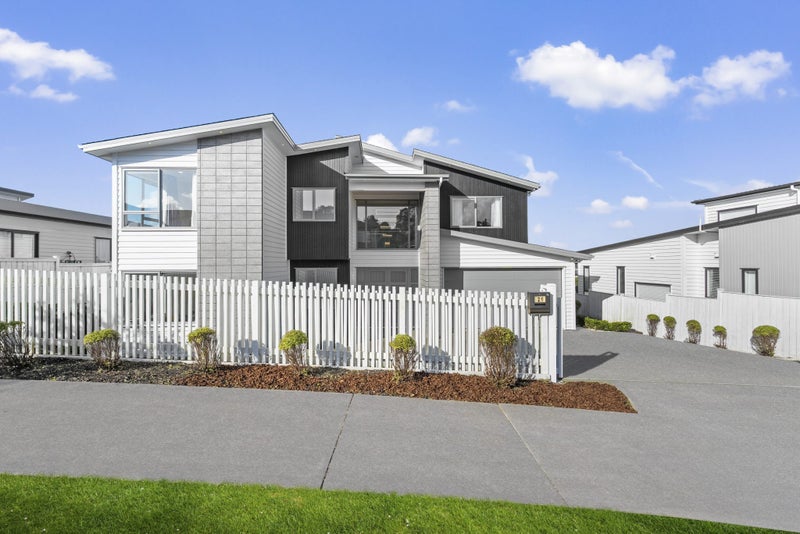 21 Paikea Street, Albany Heights, Auckland - Carousel 2