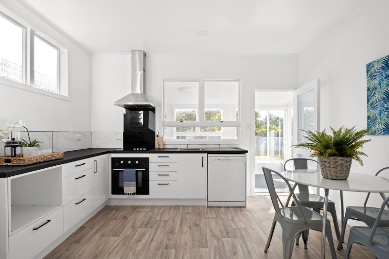 17 Hunter Street, Te Hapara, Gisborne - Carousel 2