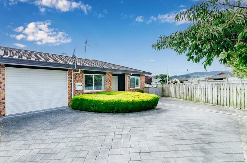 3B Sunburst Court, Paraparaumu Beach, Paraparaumu - Carousel 1