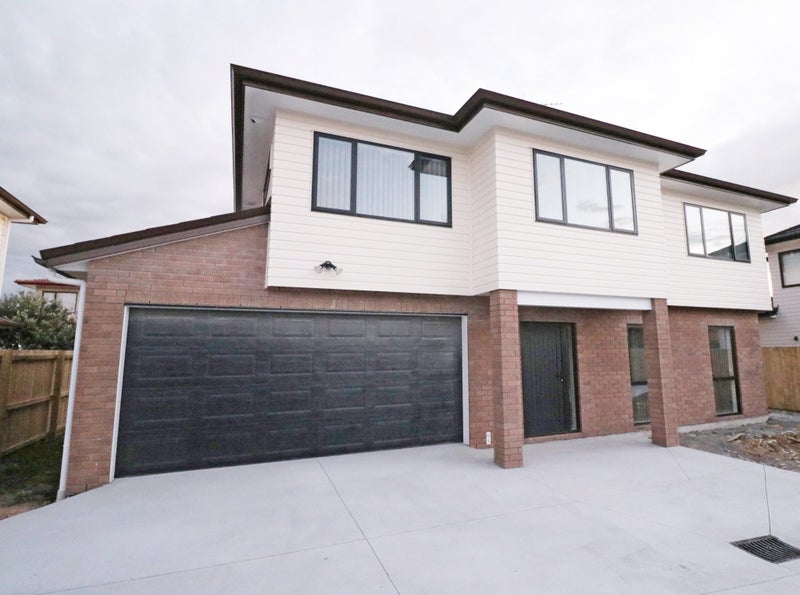 53B Robertson Road, Favona, Auckland - Carousel 1