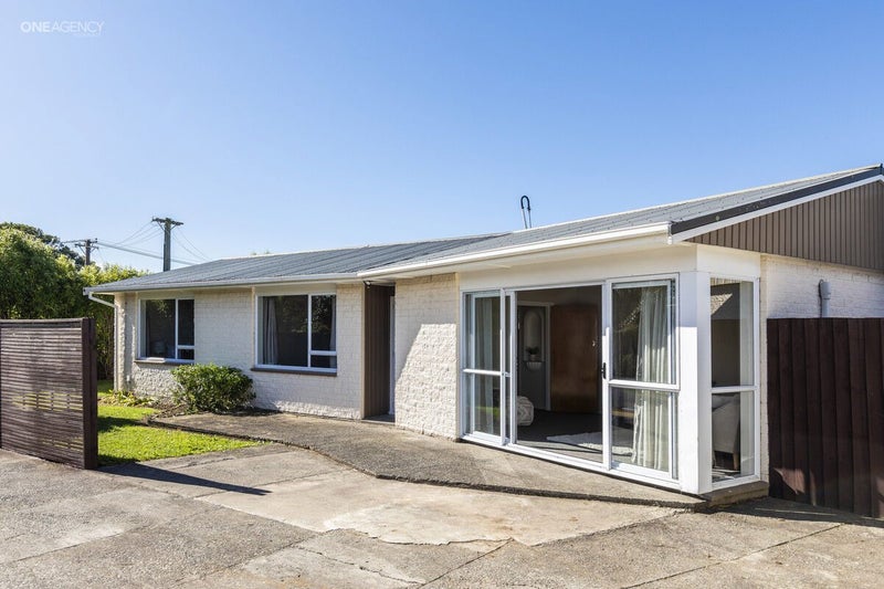 10 Eastling Street, Bishopdale, Christchurch - Carousel 1