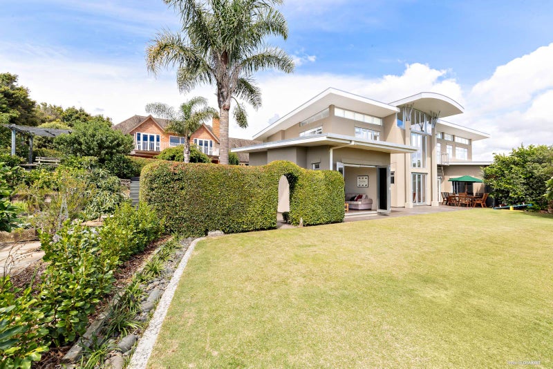 6 Drumquin Rise, Dannemora, Auckland - Carousel 1