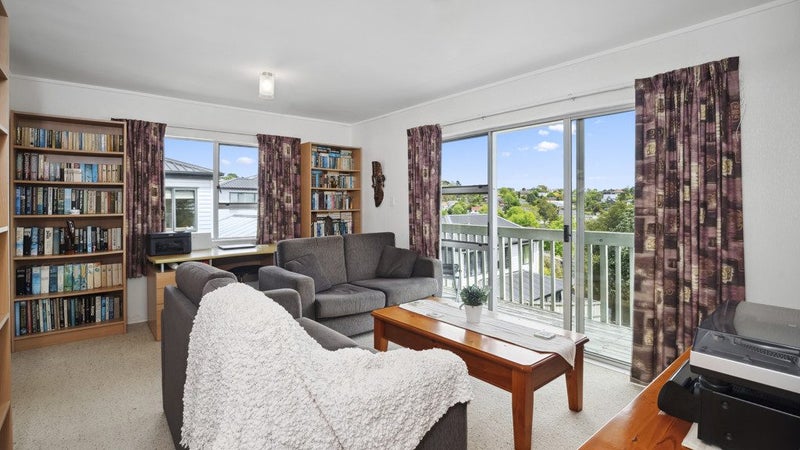2/17 Dianthus Place, Browns Bay, Auckland - Carousel 2