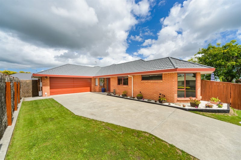 21 Parnell Heights Drive, Kelvin Grove, Palmerston North - Carousel 34