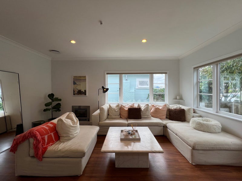 59 Kensington Avenue, Petone, Lower Hutt - Carousel 2