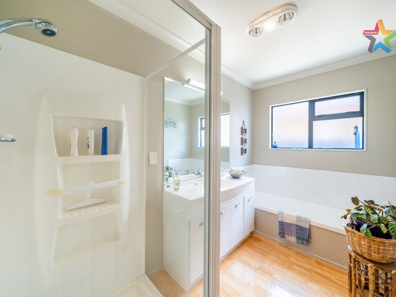 84 Redvers Drive, Belmont, Lower Hutt - Carousel 26