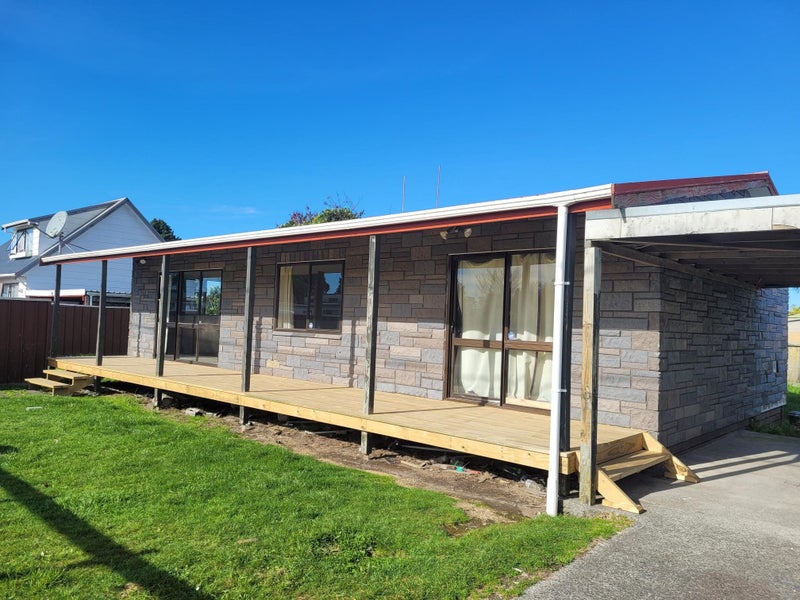 8 Nihoriki Street, Koutu, Rotorua - Carousel 1