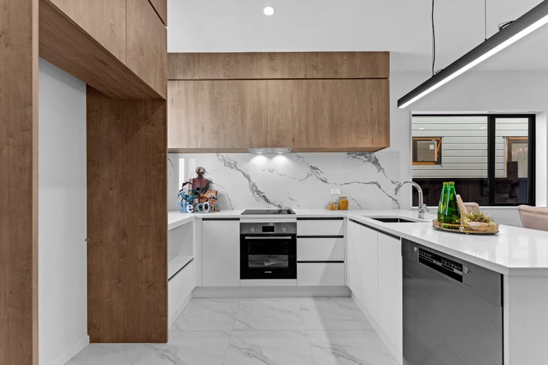 132 Fred Taylor Drive, Westgate, Auckland - Carousel 2