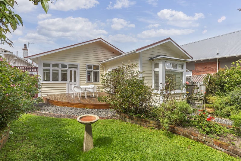 522 Evans Bay Parade, Hataitai, Wellington - Carousel 1