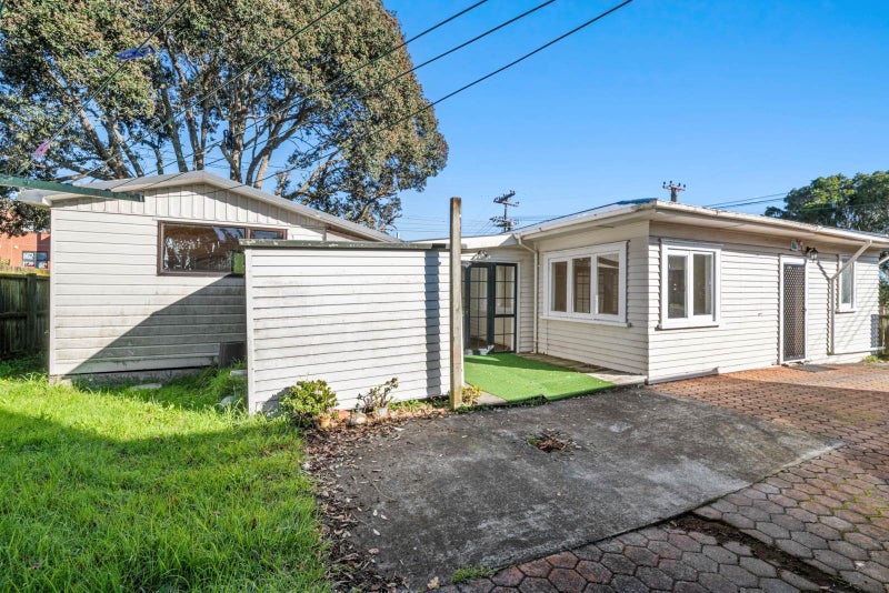 1/176 Lake Road, Belmont, Auckland - Carousel 2
