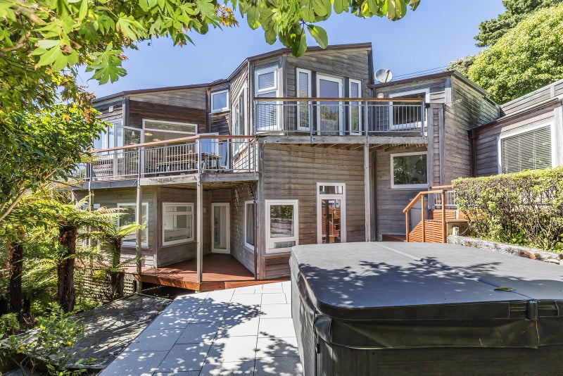 7 Fettes Crescent, Seatoun, Wellington - Carousel 1