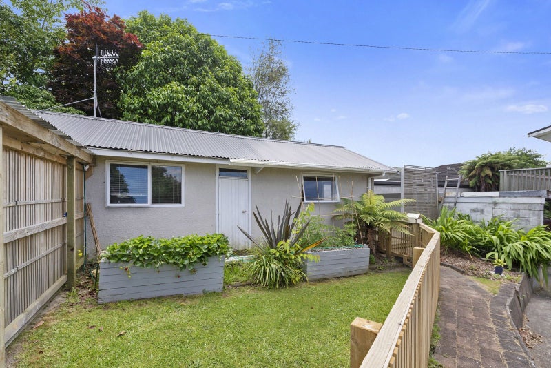 103 Koutu Road, Kawaha Point, Rotorua - Carousel 14