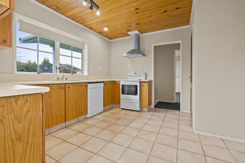 109 Clarkin Road, Fairfield, Hamilton - Carousel 2