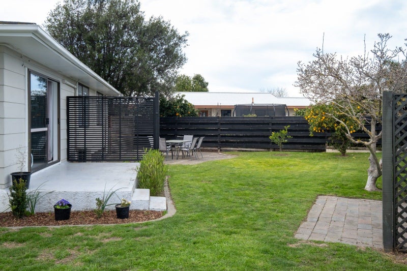 76 Atherfold Crescent, Greenmeadows, Napier - Carousel 2