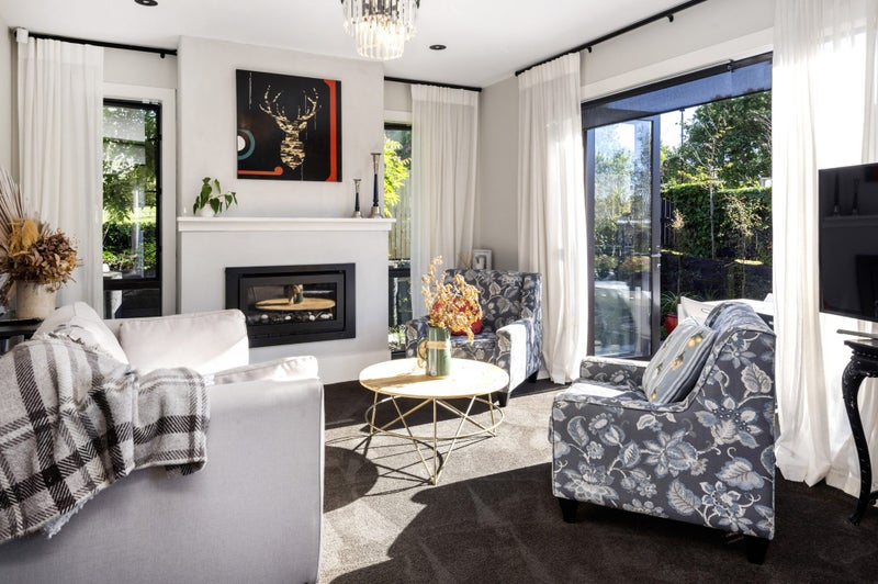 51A Waterloo Street, Howick, Auckland - Carousel 1