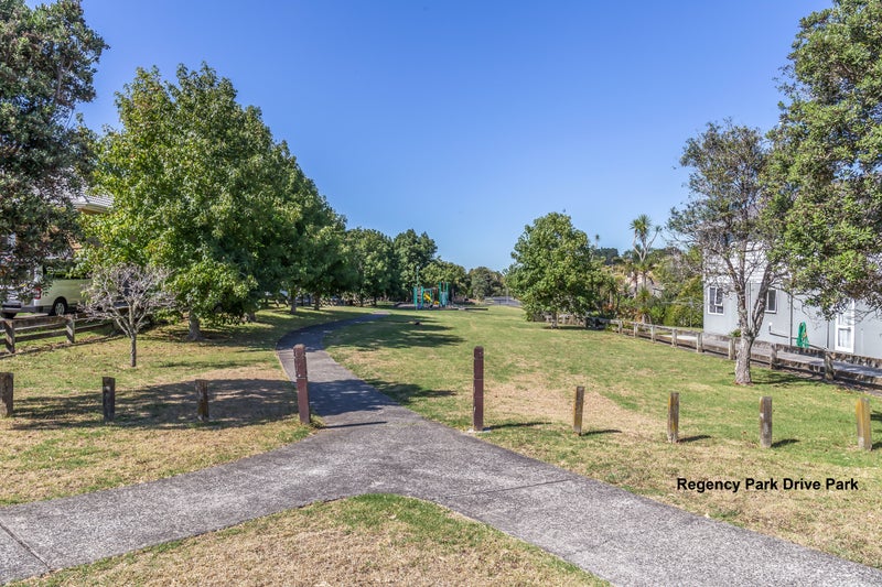 1281 Whangaparaoa Road, Gulf Harbour, Whangaparaoa - Carousel 23