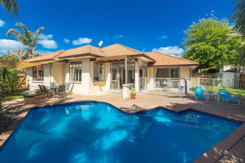 5 Earlshall Drive, Flat Bush, Auckland - Carousel 33