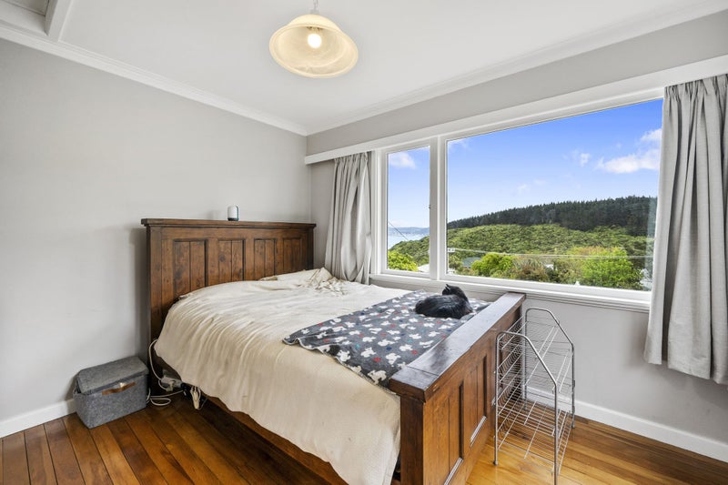 84 Korokoro Road, Korokoro, Lower Hutt - Carousel 1