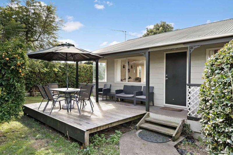 7A Coral Crescent, Panmure, Auckland - Carousel 1