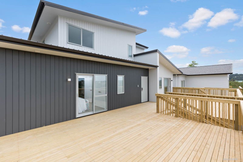 37 Korihi Drive, Swanson, Auckland - Carousel 2