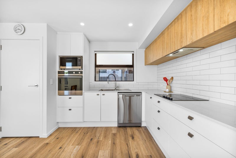 163A Marine Parade, New Brighton, Christchurch - Carousel 2