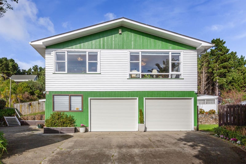 64 Ernest Street, Ranui, Porirua - Carousel 2
