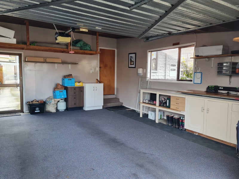 2 Robina Place, Gore, Gore - Carousel 23