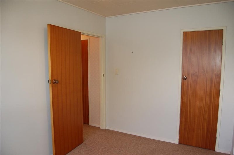 2/701 St Aubyn Street West, Saint Leonards, Hastings - Carousel 17