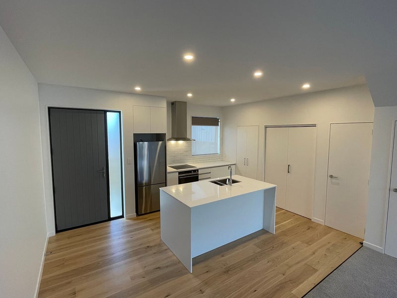 11/50 Friend Street, Karori, Wellington - Carousel 2