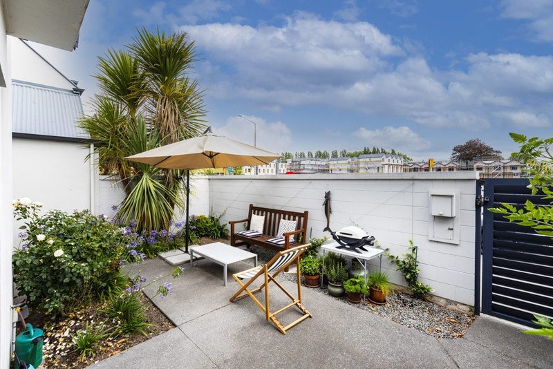 216 Gloucester Street, Christchurch Central, Christchurch - Carousel 2