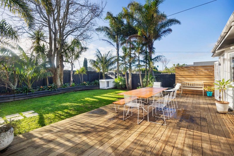 303 Mount Albert Road, Wesley, Auckland - Carousel 1