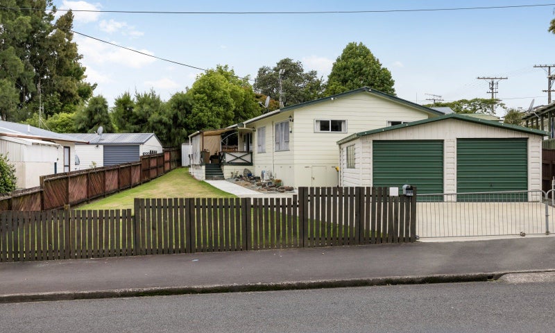 77 Peacockes Road, Fitzroy, Hamilton - Carousel 2