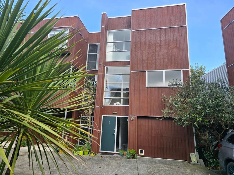 76G Edmonton Road, Henderson, Auckland - Carousel 1