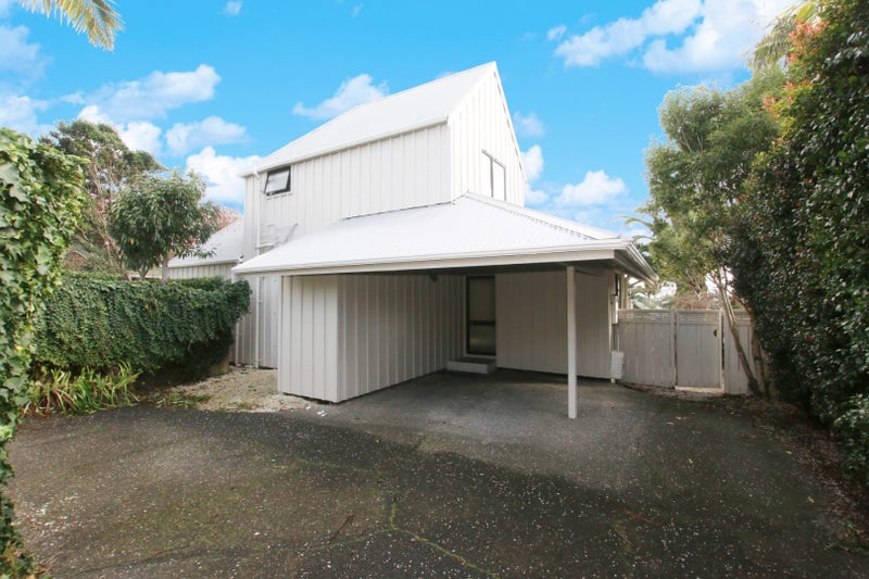 2/24 ARAMOANA Avenue, Devonport, Auckland - Carousel 13