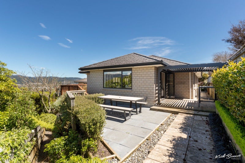 43 Percy Kinsman Crescent, Riverstone Terraces, Upper Hutt - Carousel 1