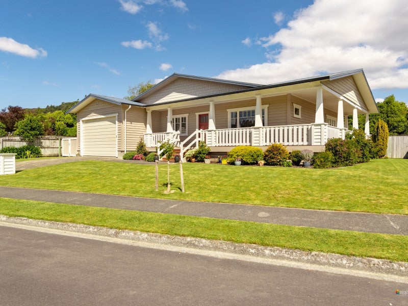 3A EMERALD HILL DR, BIRCHVILLE, UPPER HUTT - Carousel 1