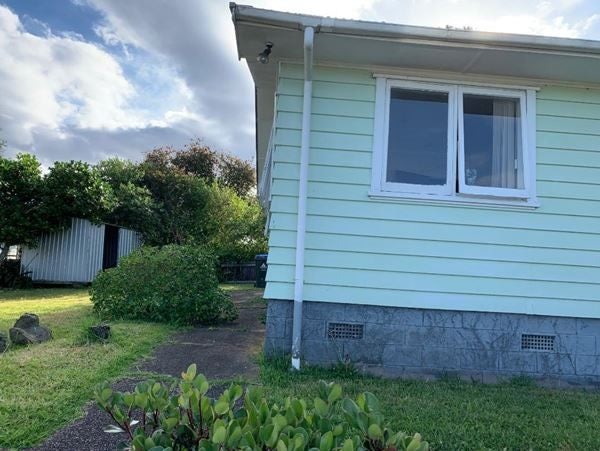 67 Canberra Avenue, Lynfield, Auckland - Carousel 16