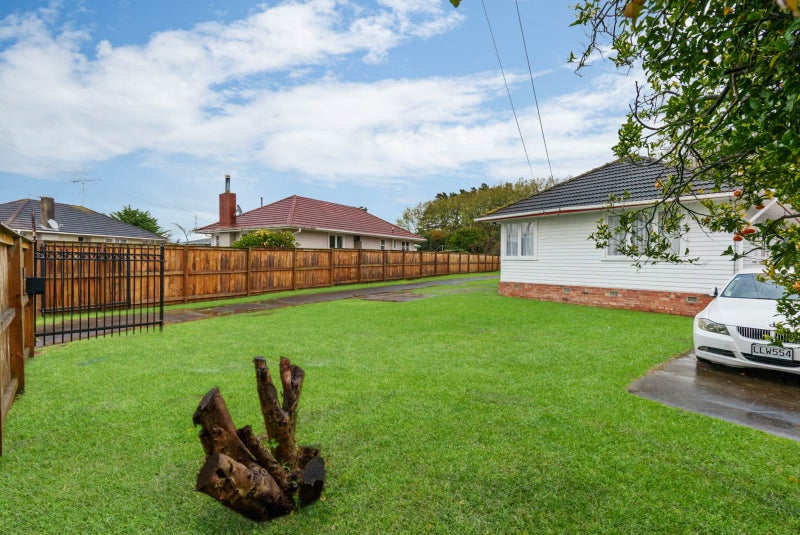 29 Velvet Crescent, Otara, Auckland - Carousel 12