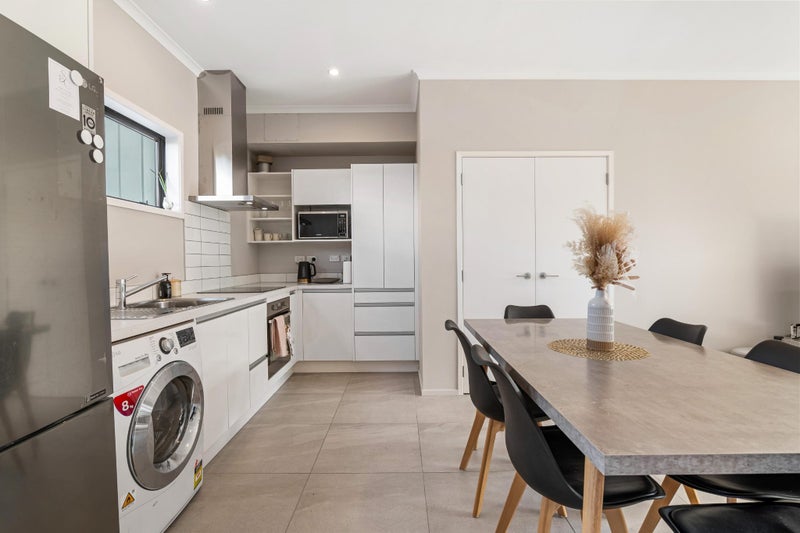 16 Piko Lane, Hobsonville, Auckland - Carousel 2